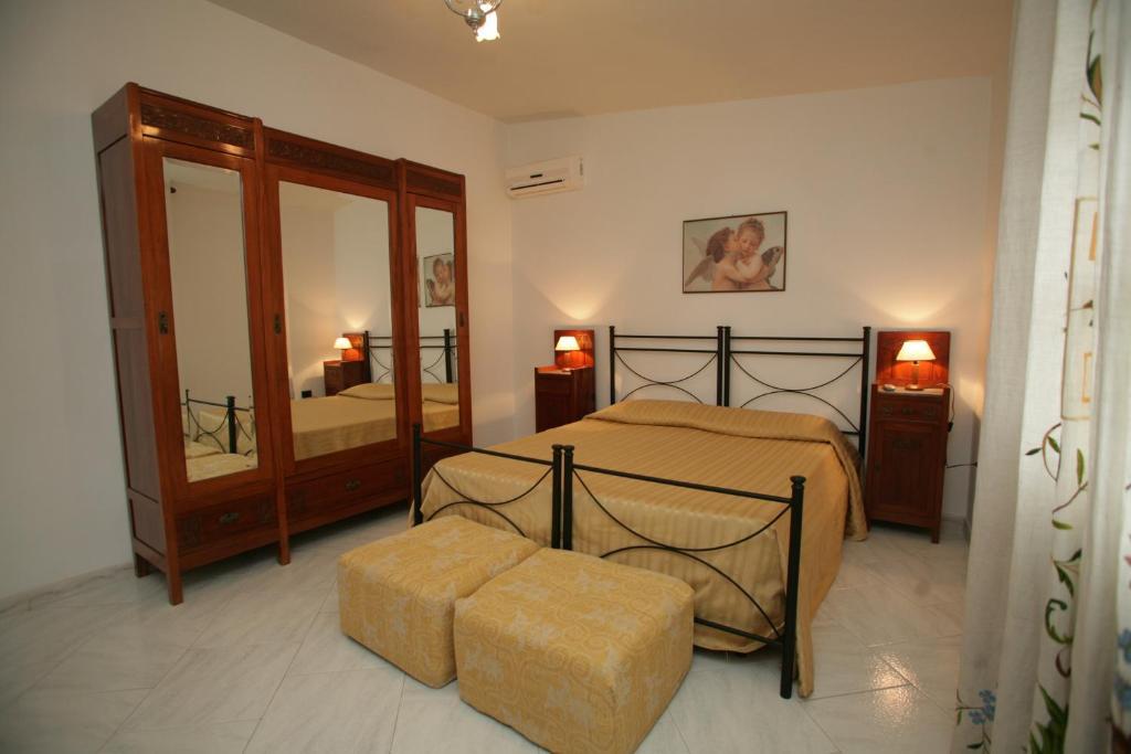 Bed And Breakfast Casagalez ซานตาโดเมนิกา ห้อง รูปภาพ
